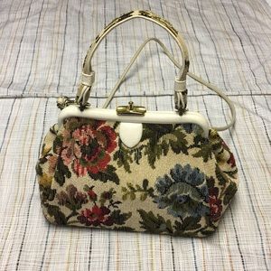 Vintage floral tapestry purse